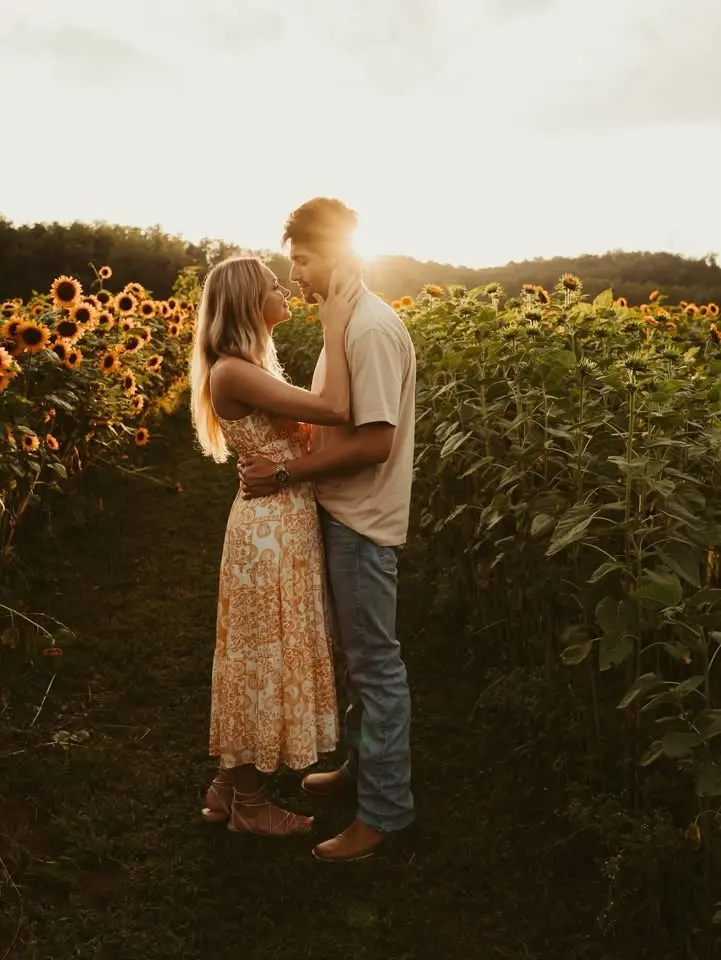 Date Night U Pick β September π§‘