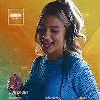 DJ Elle Marie at Bridgebar