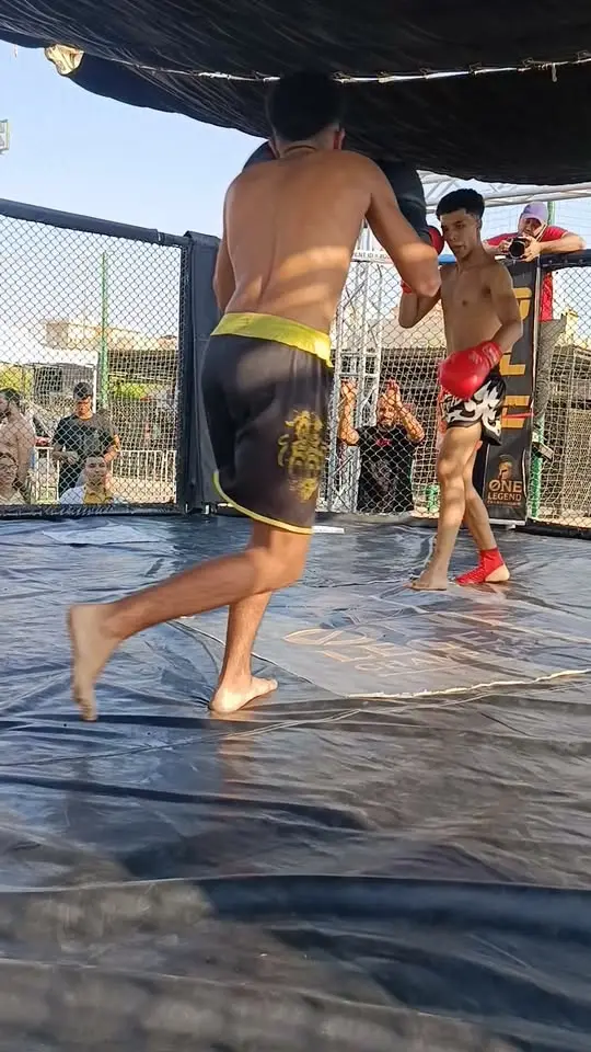 اكاديميه knock out