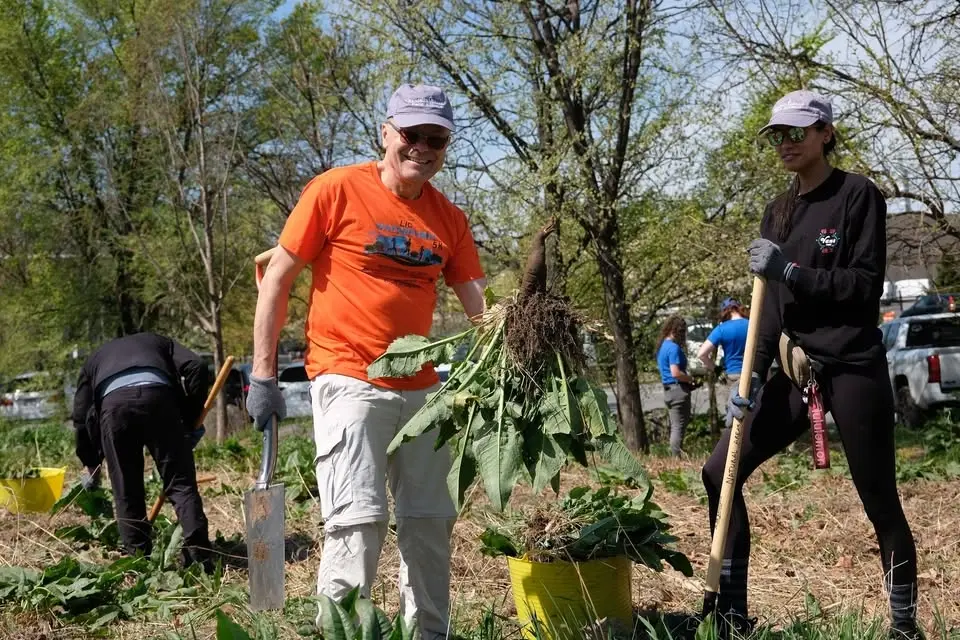 Team RIVER Volunteers