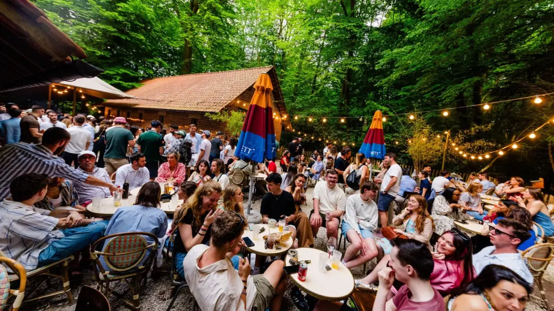 La GUINGUETTE DU FLORE • • ENTREE GRATUITE ◦ BBQ SOUS RESERVATION
