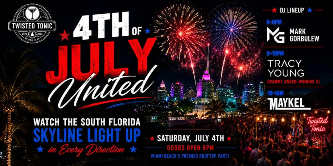 4th Of July United - Skyline View Of Fireworks - Rooftop Bar