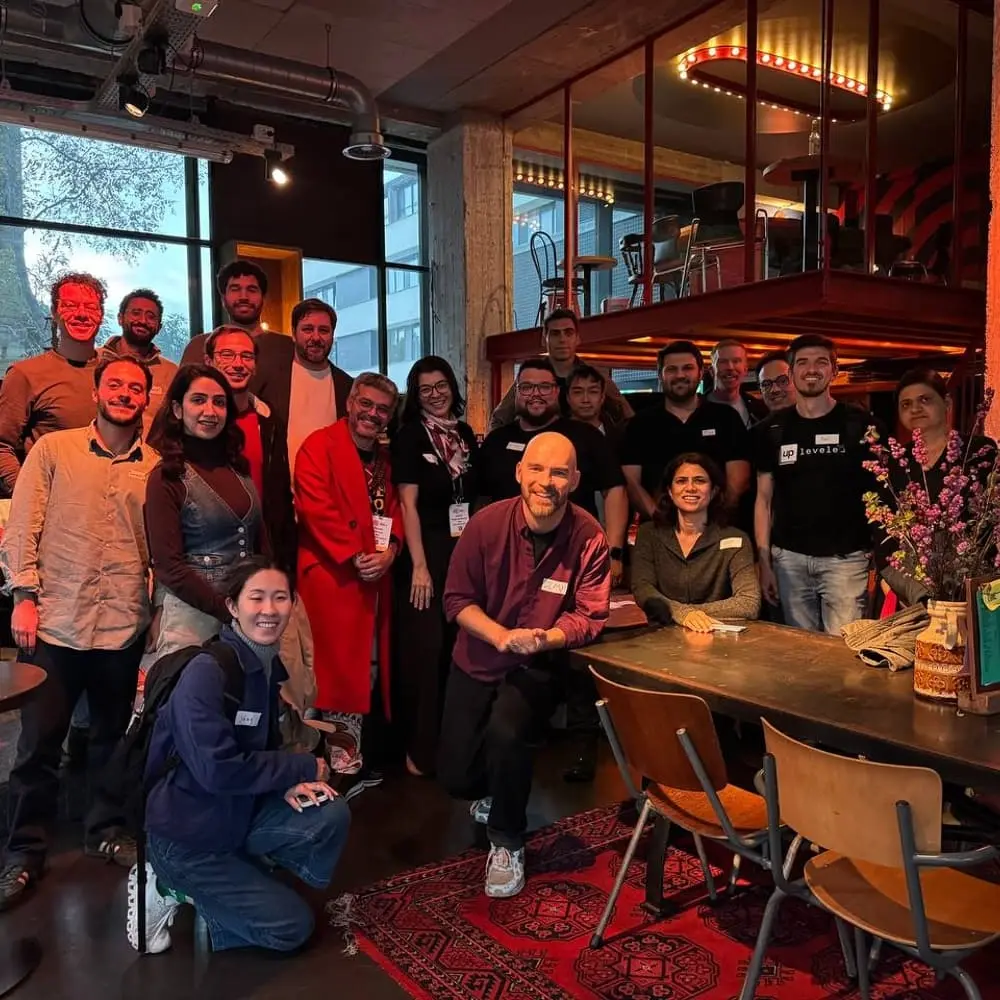 Vibe Coding Meetup: How to AI (Show & Tell Edition) 🚀✨ 🏳️🌈