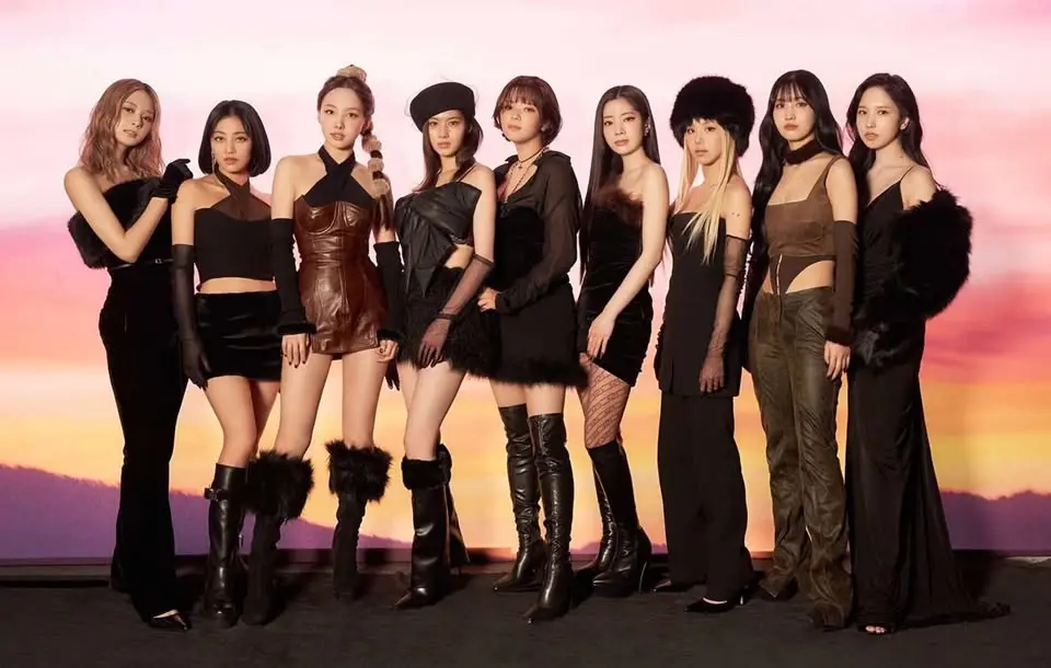 TWICE - London - O2 Arena - London