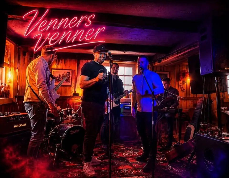 SENSOMMERFEST m. VENNERS VENNER