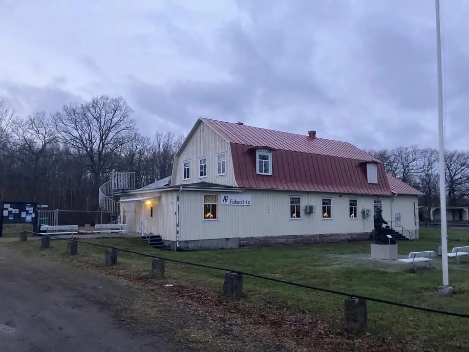 Stor sommarauktion Folkets Hus Sturkö tisdag 21 juli med start kl.18:00