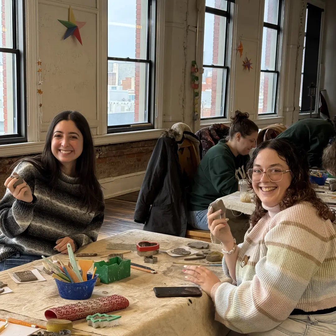 handbuilidng clay with angelique scott