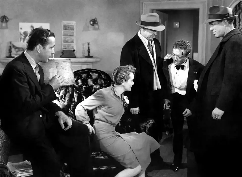 PEERS GOES TO THE MOVIES: "THE MALTESE FALCON"