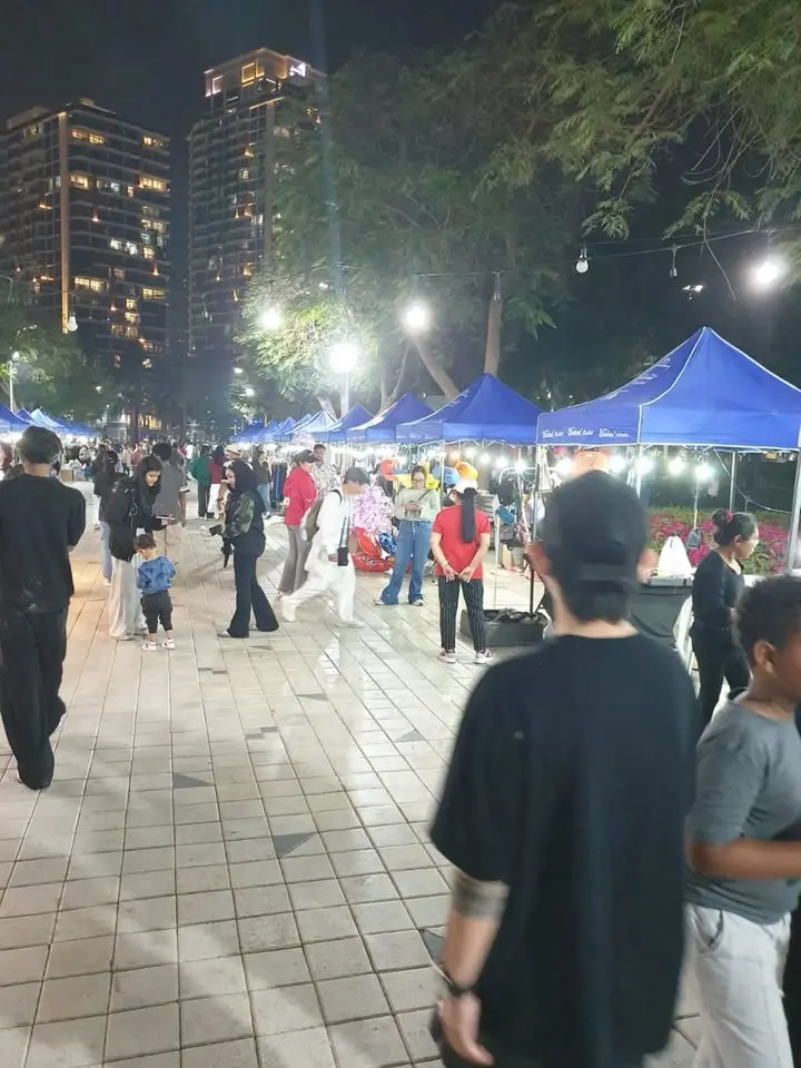 Weekend Night Market @ Zabeel Park