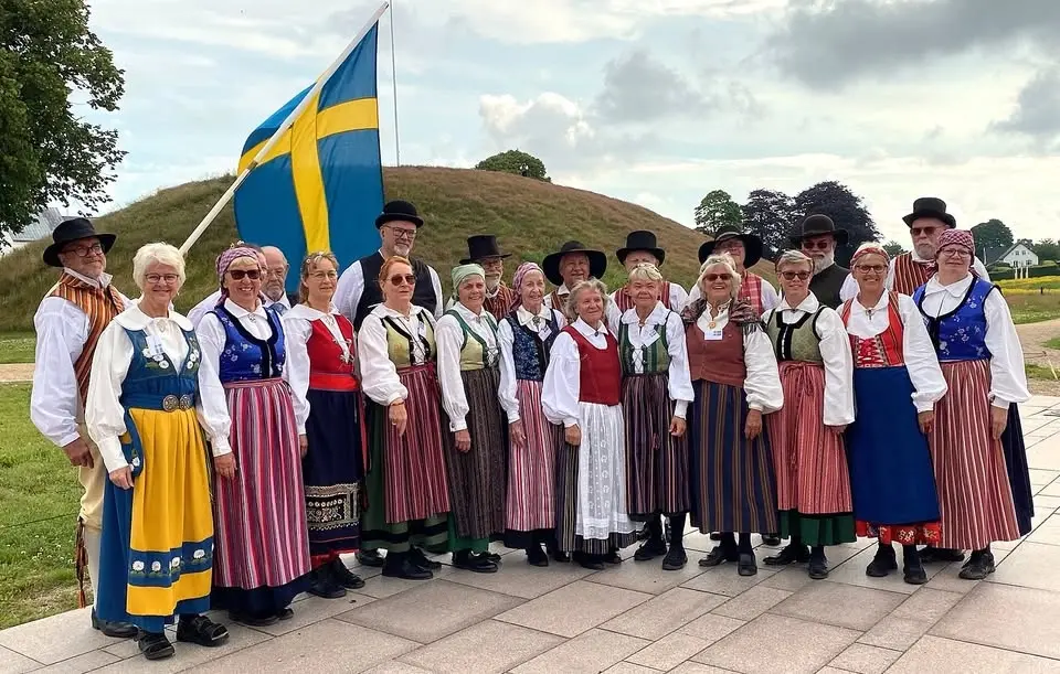 Midsommardans vid Citadellet