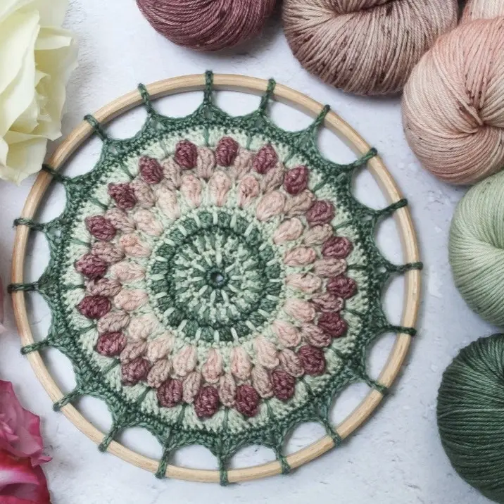 Freeform Crochet – Mandalas