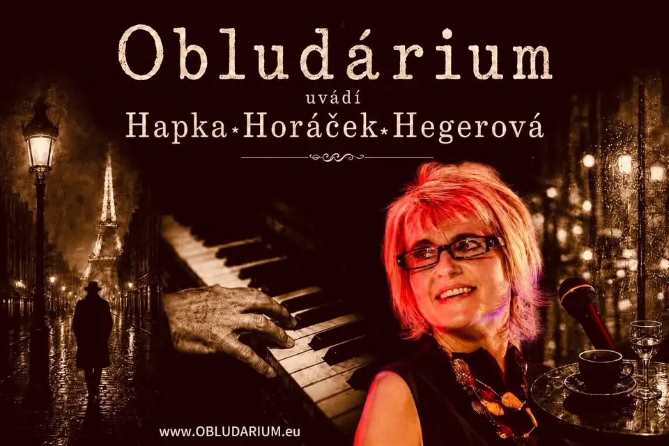 Obludárium/ v parku u Roškotova divadla