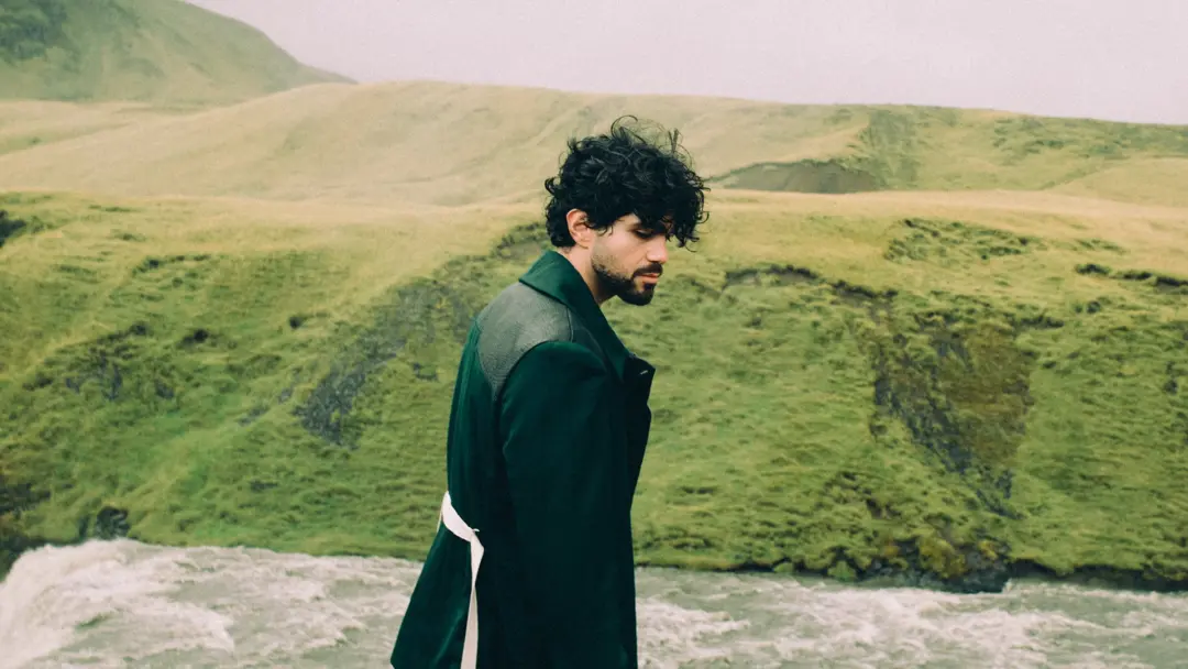3/5 ARIES | RAY SEQUOYA | DEBASER STRAND