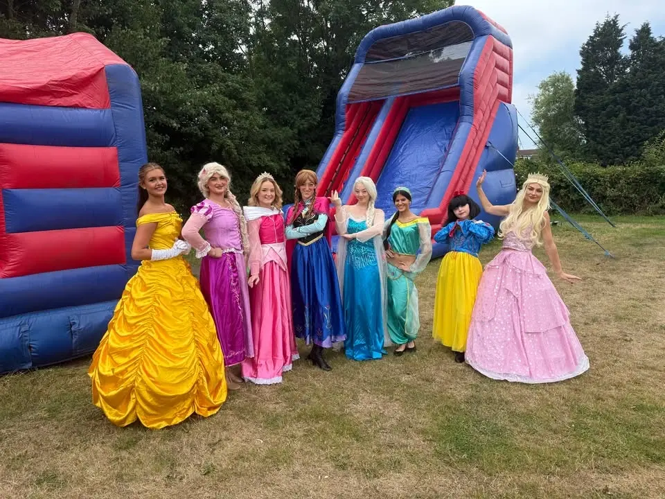 The Summer Family Festival  - SPECIAL GUESTS - K Pop & Princesses  🥳
