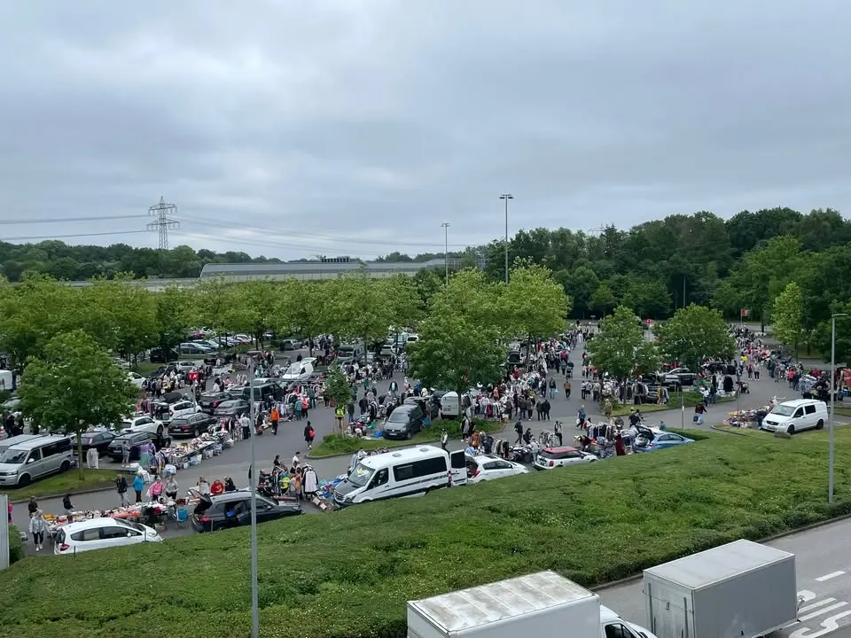 Flohmarkt IKEA HH-Schnelsen