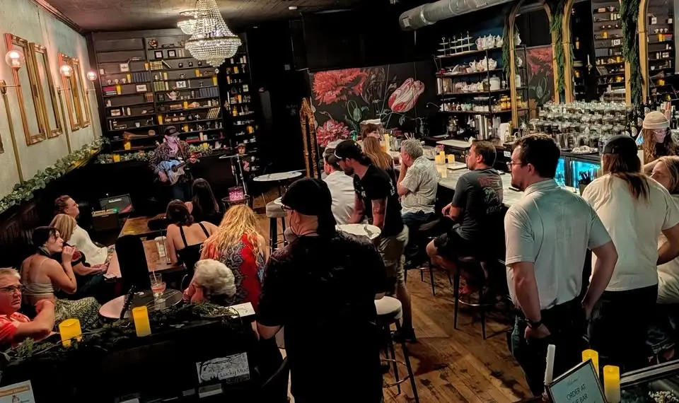 Thistle and Thorne Open Mic (July 22nd)