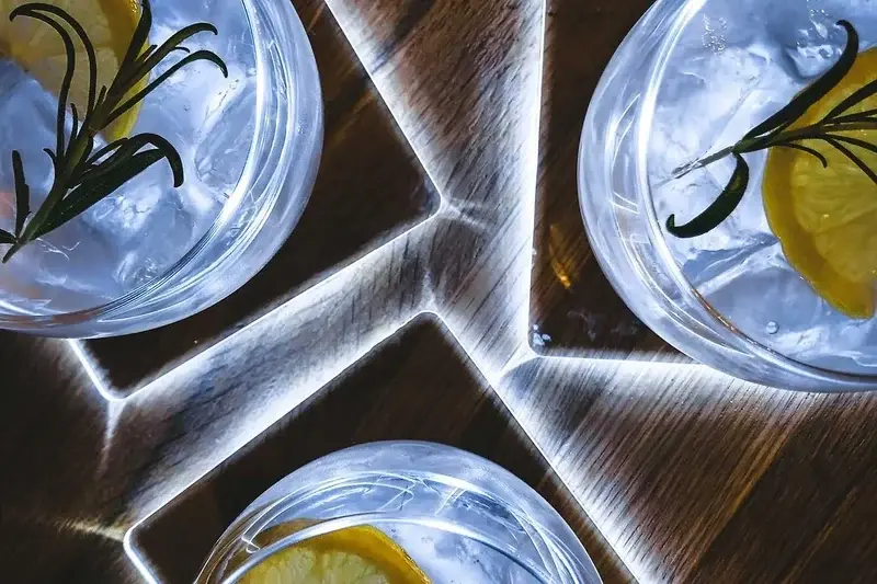 Ginová degustace – letní gintrip po Evropě a ještě dál