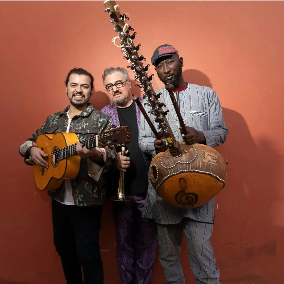FlamenKora: Ancestral Crossings and New‑World Fire