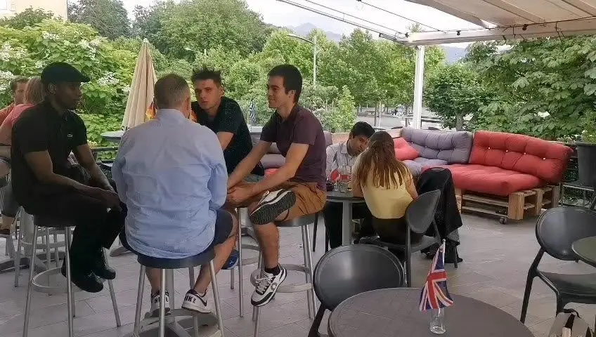 Language Exchange ♻️(weekly) 🗣️👅🇬🇧🇫🇷🇩🇪🇮🇹... 