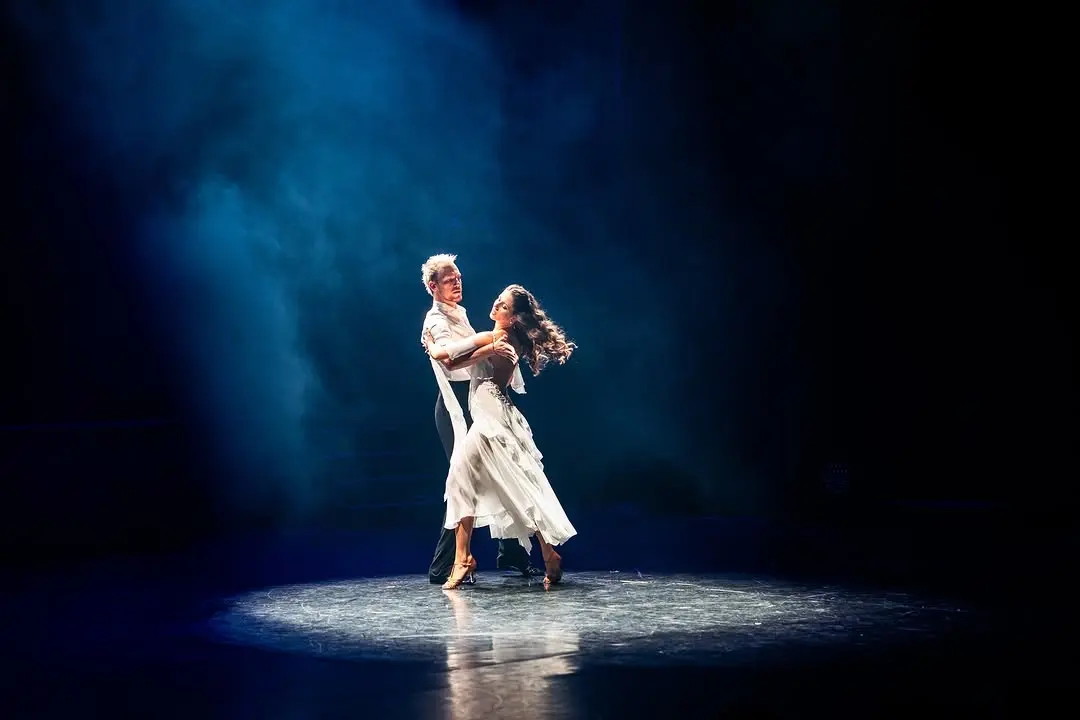 LOVE2DANCE