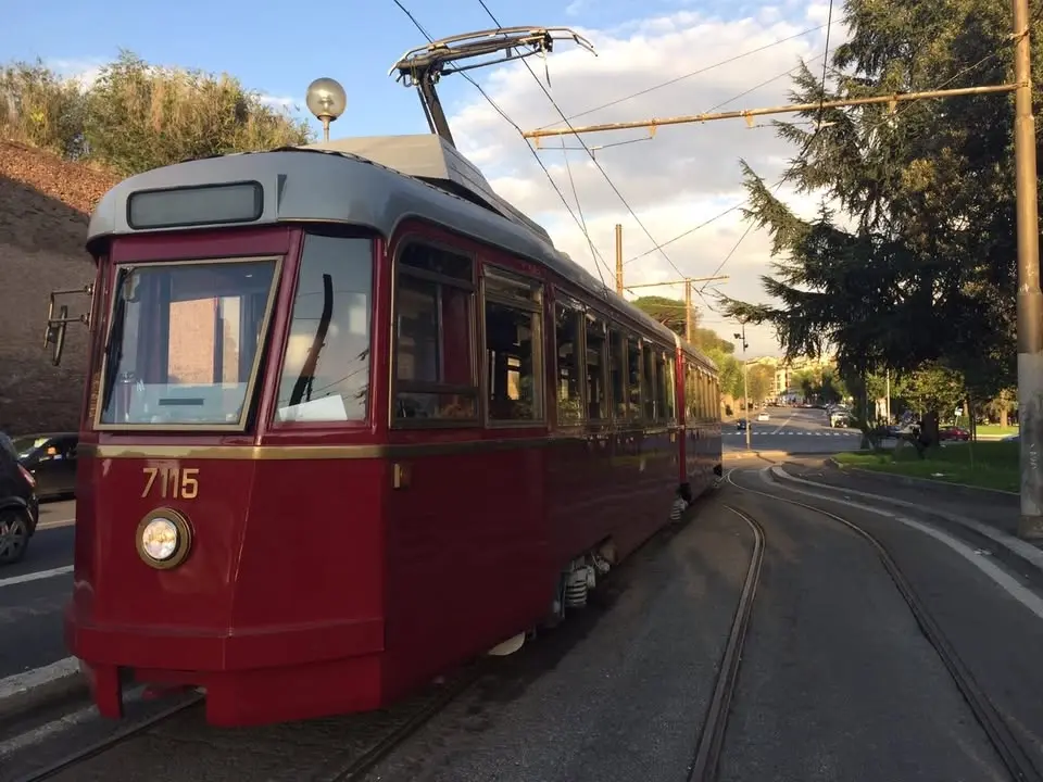 Tour di Roma in Tram anni 40 con degustazione