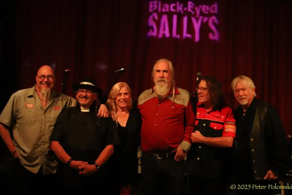 Lucky Strikes at Sally's
