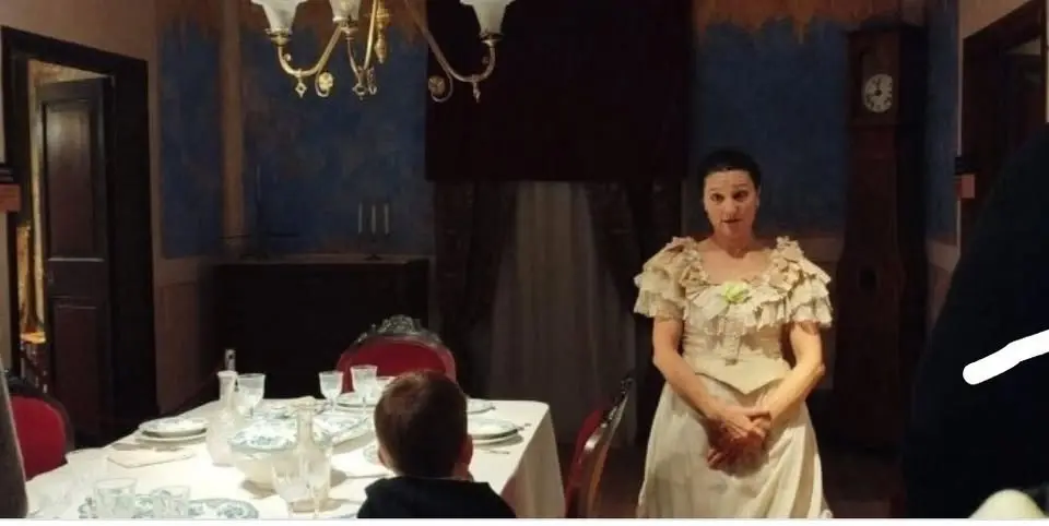 Visita teatralizada del Señor Joan Amat en Ca n'Amat, Viladecans