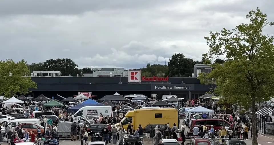 Sonntagsfloh bei KAUFLAND in Oldenburg-Etzhorn