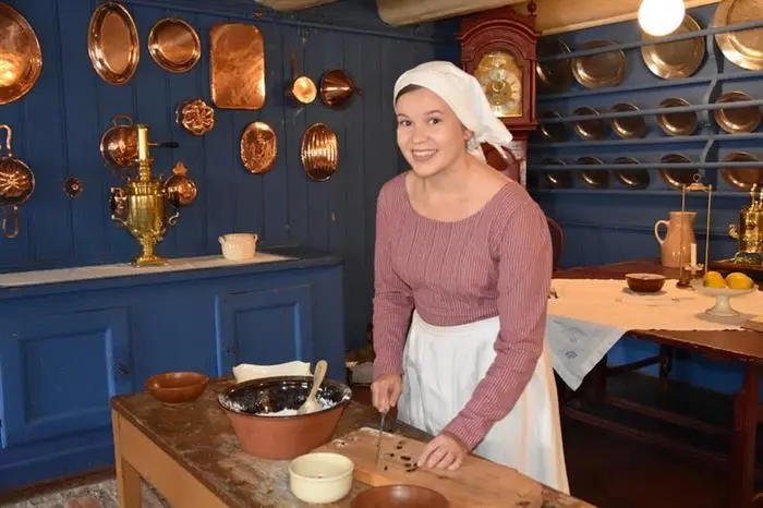 Family Sunday – Exploring the Manor