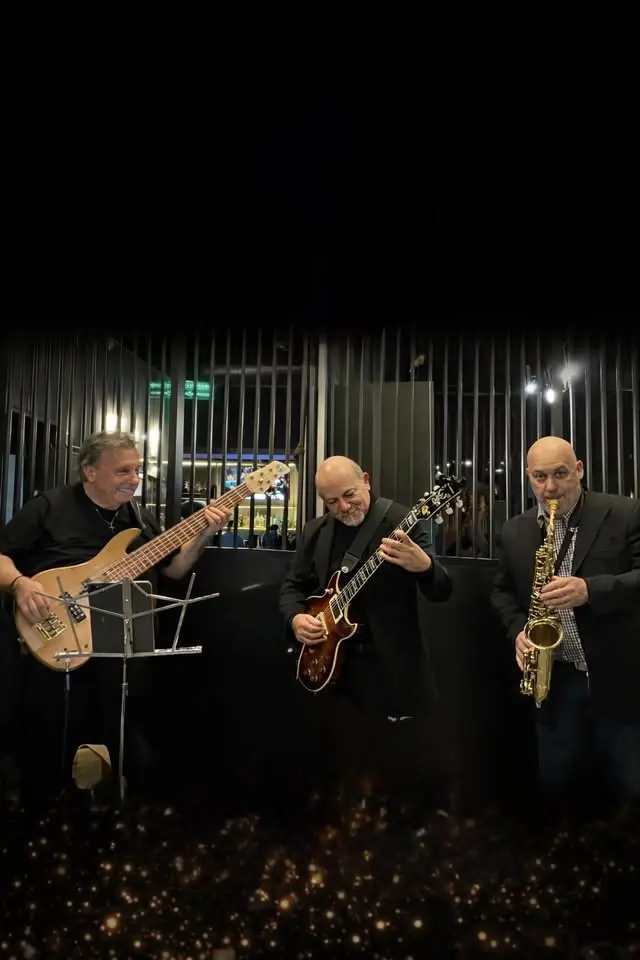 Jazzout Trio @Piccolino ristorante 