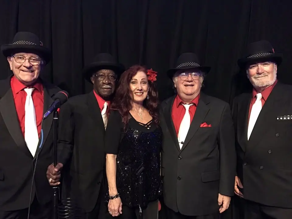 ⭐⭐⭐ CHICAGO HEAT ROCK & ROLL DANCE*