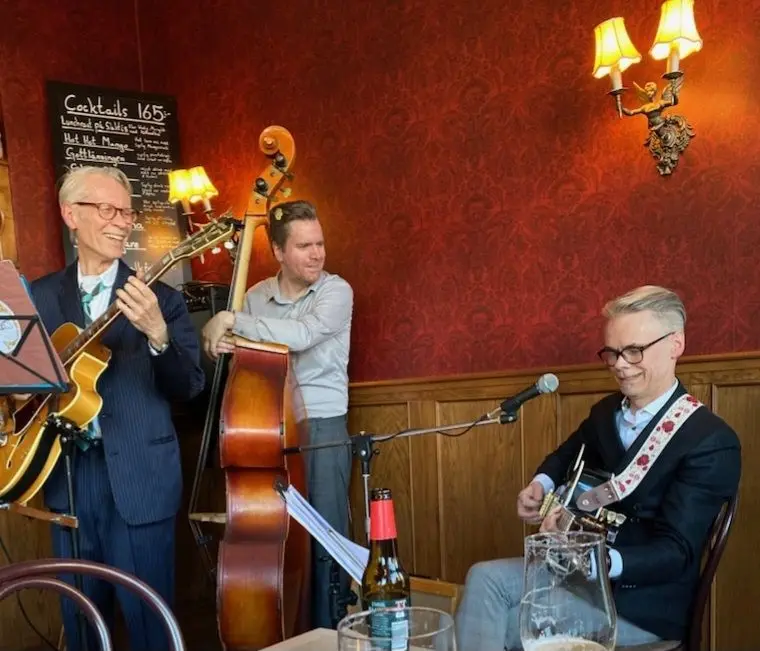 Moonbeam Serenaders på Bistro Eker