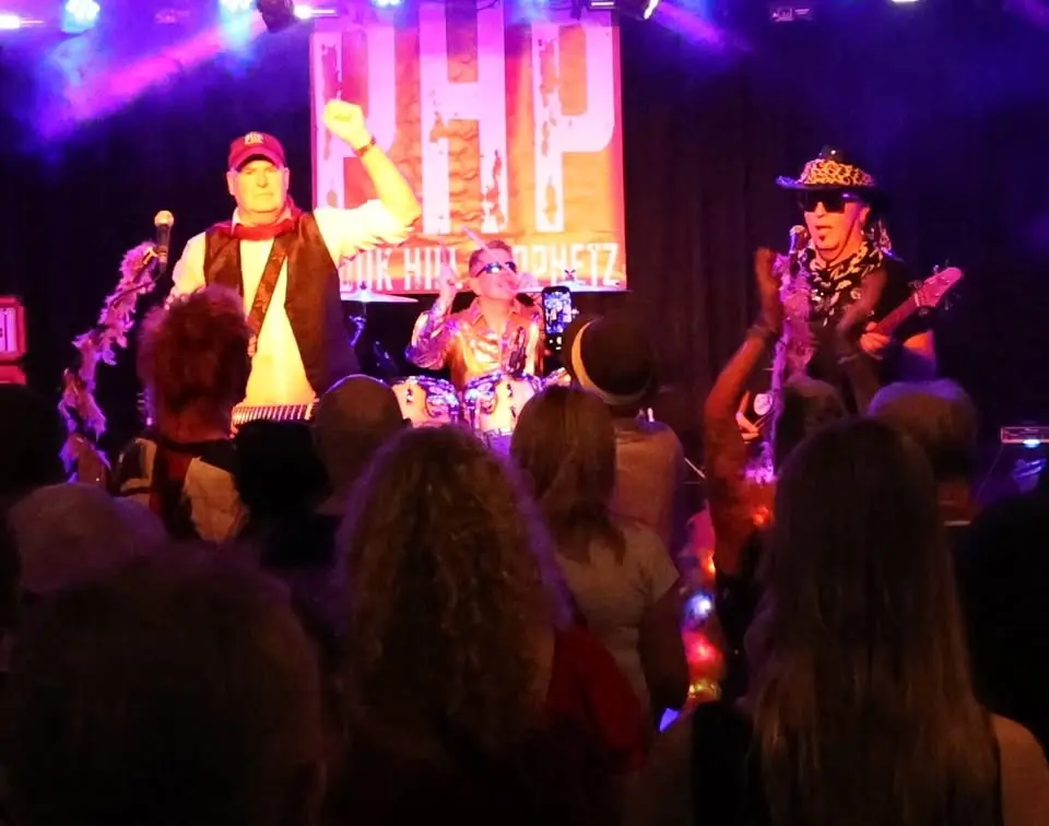 POUK HILL PROPHETZ-Back In The Saddle at The Water Rats 25/9/26