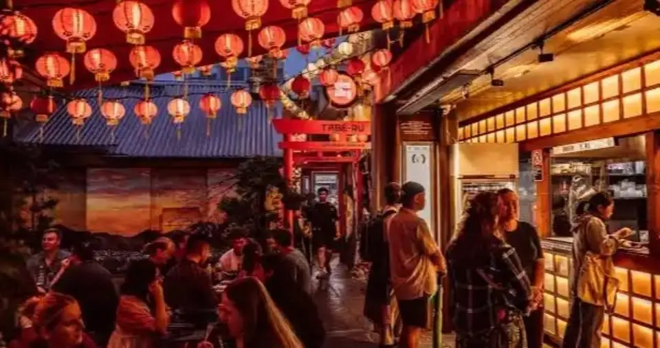 Foodie Friday - Spice Alley Food Stalls + Victoria Park Walk - Easy 4km (led by Dan)