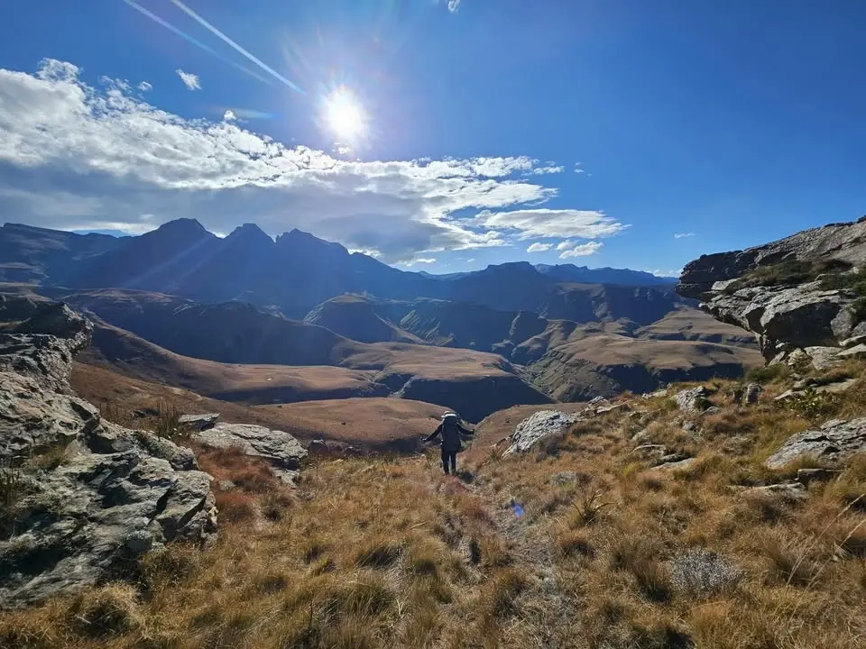 Monk's Cowl: Vaalribbokkop Cave via Steilberg and Three Pools Cave, returning via Jacob's Ladder.