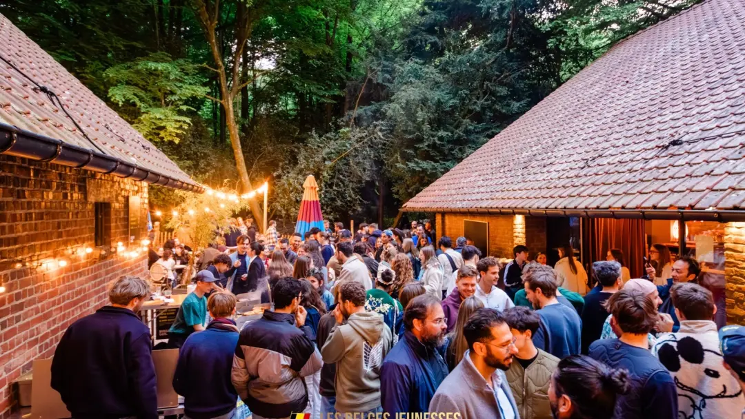 Open Air - Bois de la Cambre  [THU . 14/05]  | Le Flore | FREE ENTRANCE