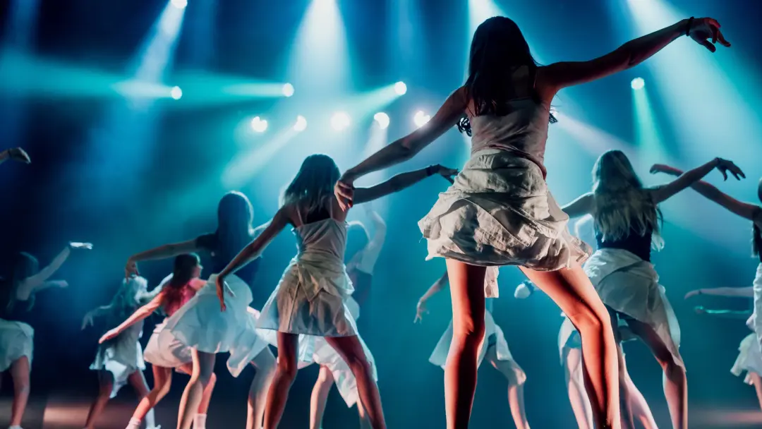 Show 3