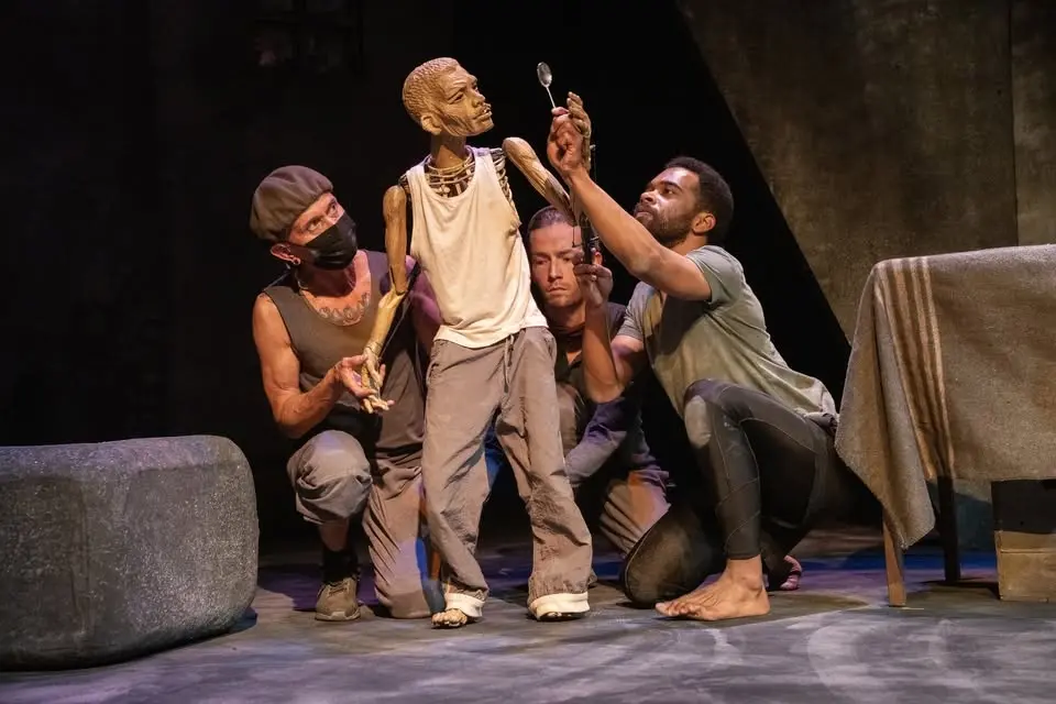 Life and Times of Michael K / Handspring Puppet Company och Baxter Theatre Centre