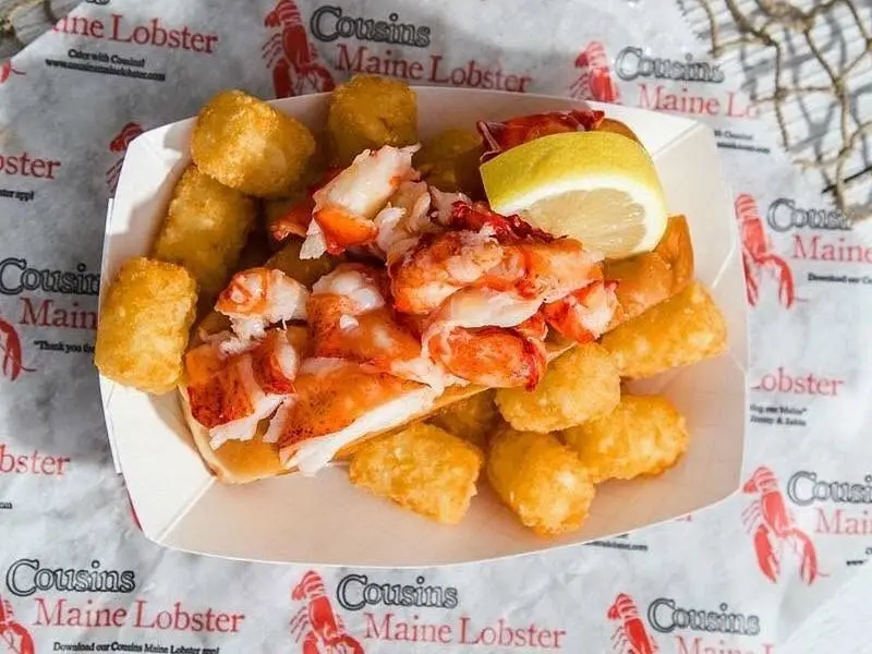 ๐ฆ๐ Cousins Maine Lobster at Marina Del Rey Beach Eats ๐๏ธ
๐ฝ๏ธ