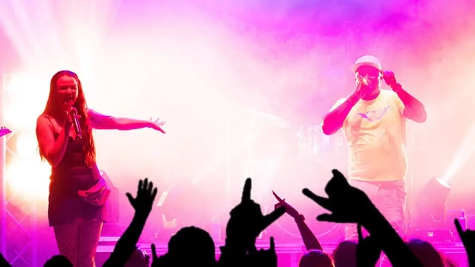 Live 90 Concert