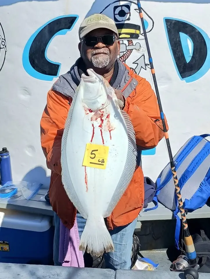 Off-Shore Fluke Fishing Trip