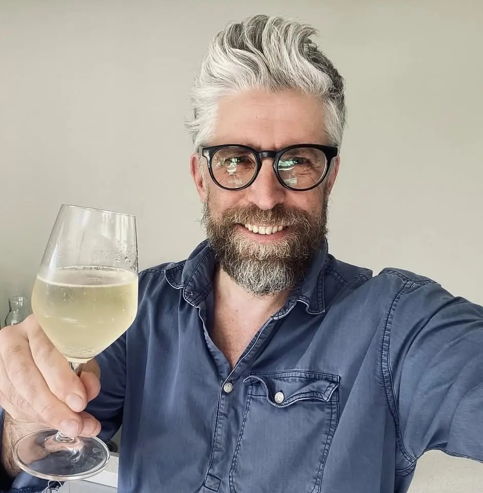 Champagneprovning med Kari Brovall