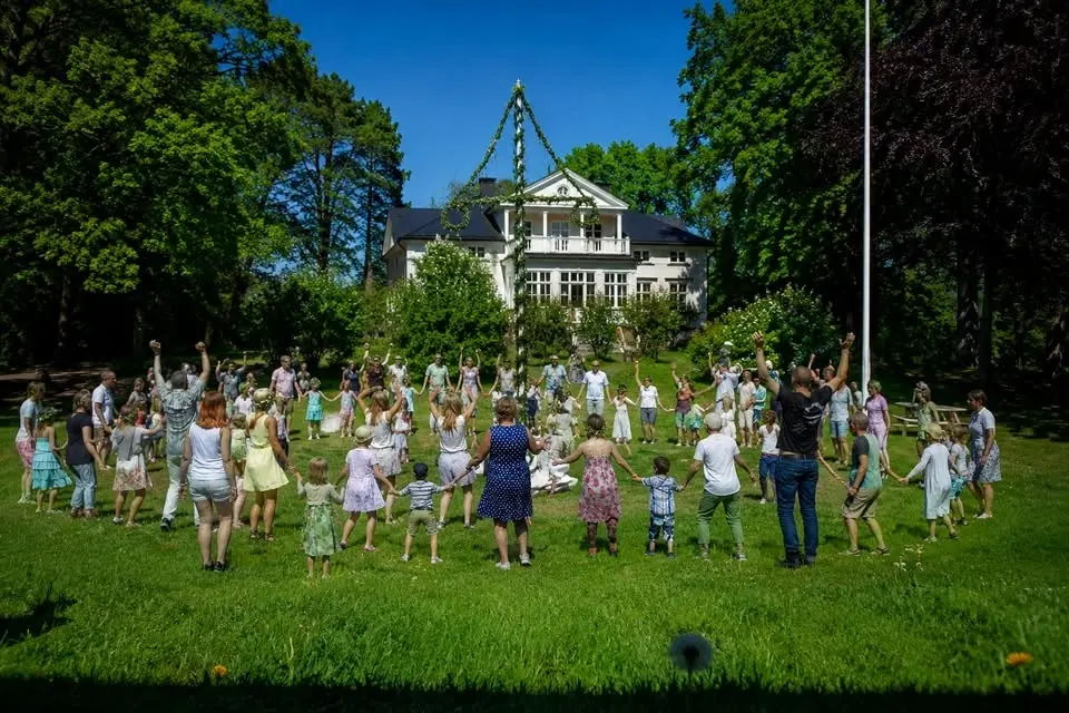 Midsommar på Villa Karlsro 2026