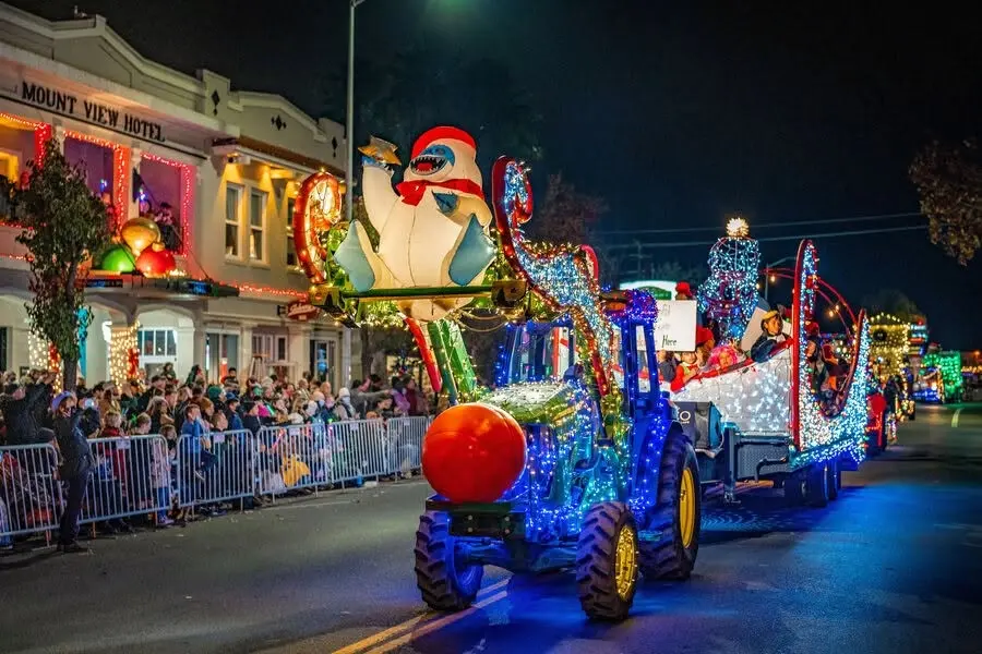 2026 Calistoga Lighted Tractor Parade