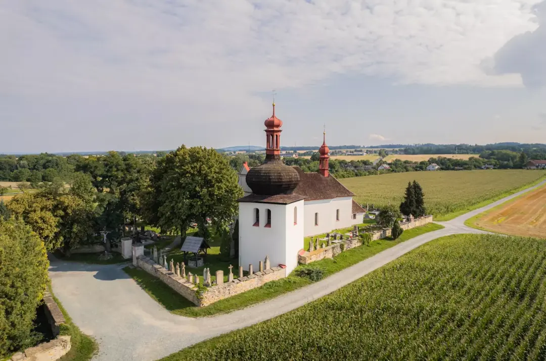 Za tajemstvím kostela Svatého Ducha v Dobrušce