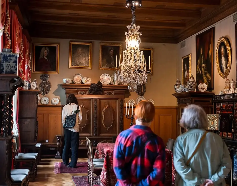 Guided tour in the House Museum in English