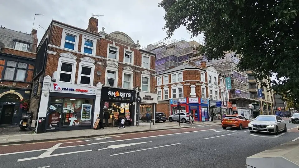 Ealing Walks with a Difference - Around West Ealing