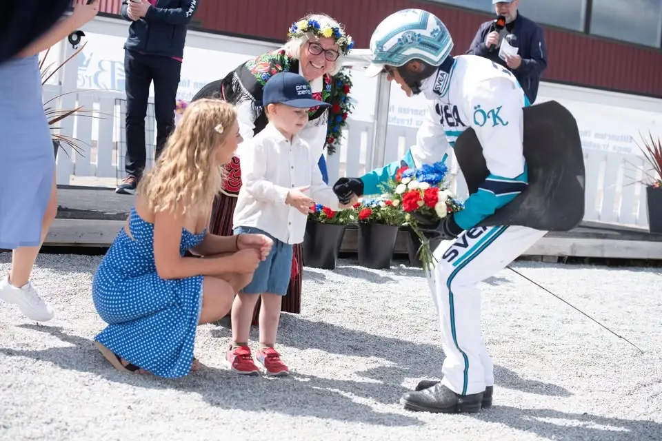 Midsommaraftonfirande på Arena Hagmyren!