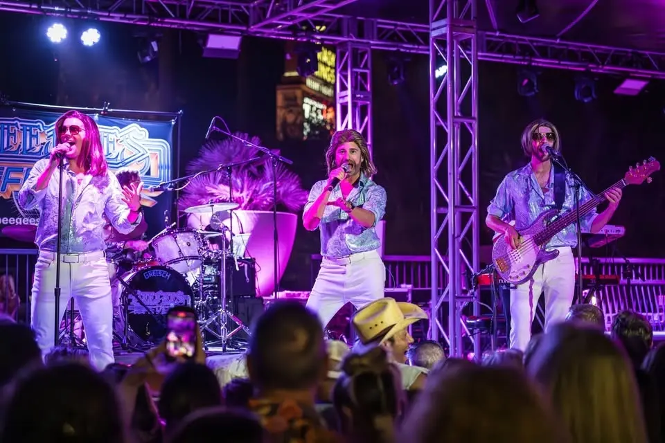 Bee Gees Fever in Lake Arrowhead
