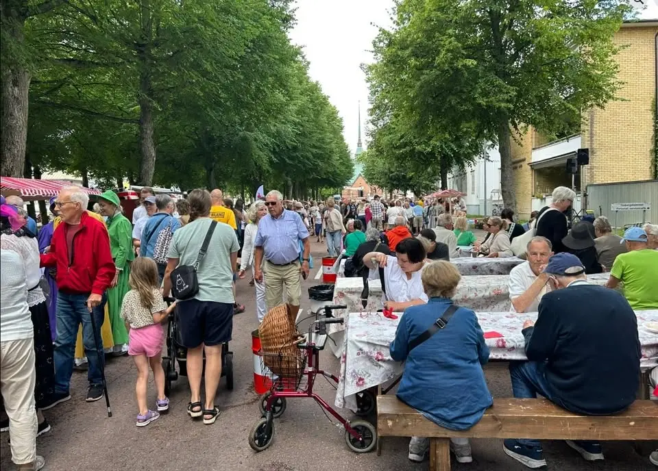 Rödakorsmarknaden 1 augusti 2026
